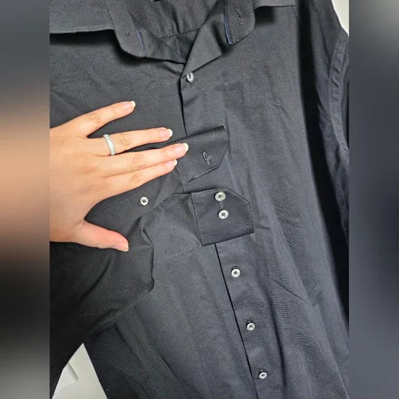 Men's Solid Black Bugatachi XXL Button-down Shirt - Picture 7 of 10